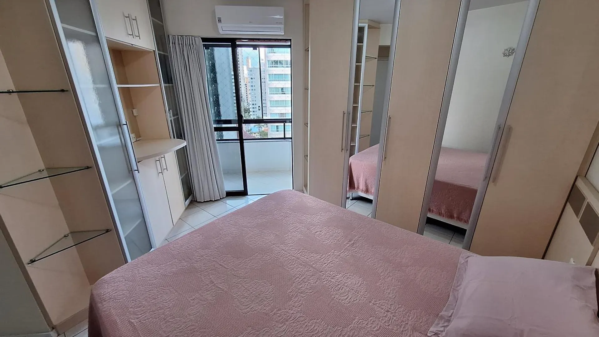 Apartment Apartamento Na Praia Central, Ideal Para Voce E Sua Familia Balneario Camboriu Brazil